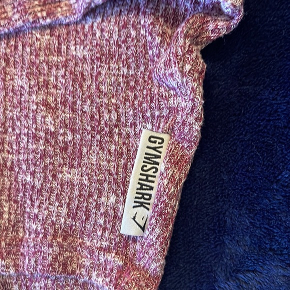 2 piece Gymshark set . - Picture 4 of 5